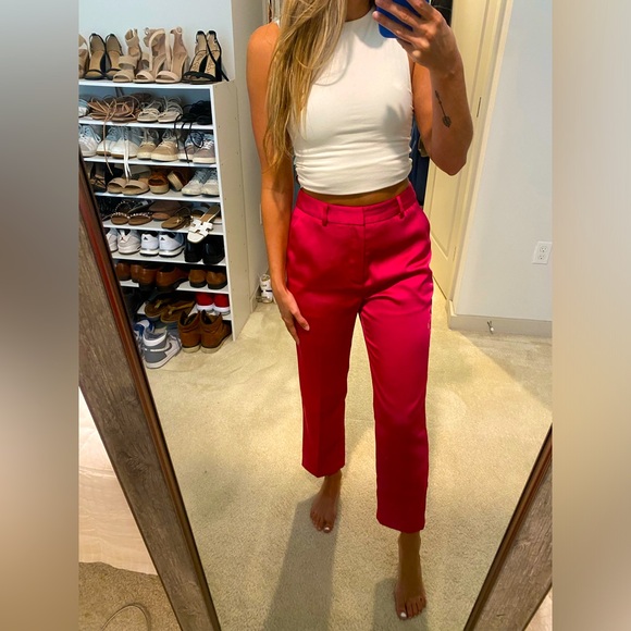 SOLD Vici pink pants - Picture 2 of 4